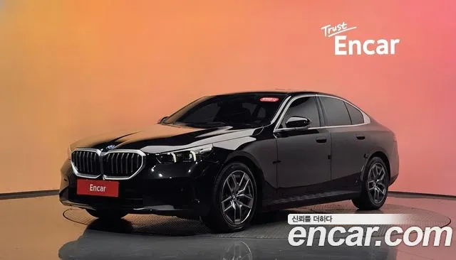 BMW i5 2024 — photo 1