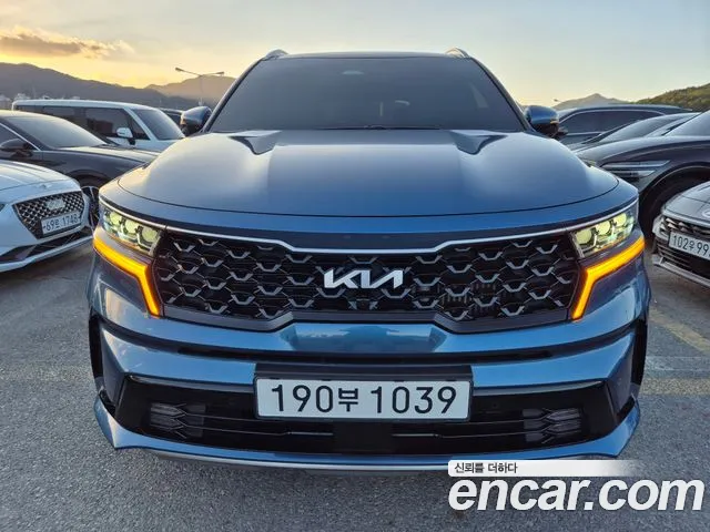 Kia Sorento 2023 — photo 1