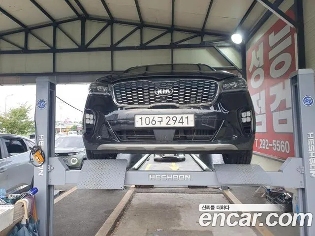 Kia Sorento 2018 — photo 1