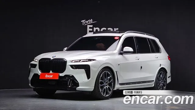 BMW X7 2024 — photo 1