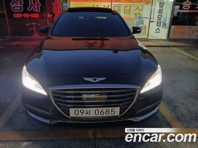 Genesis G80 2017 — photo 1