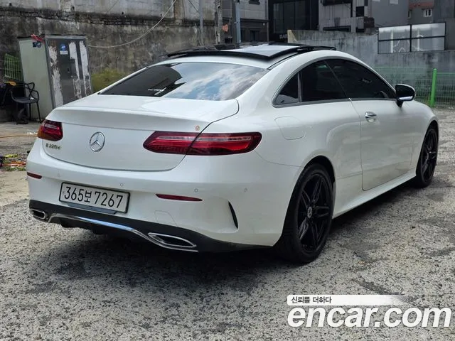 Mercedes-Benz E-Class 2019 — photo 1