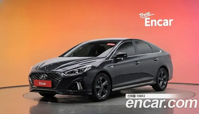 Hyundai Sonata 2018 — photo 1