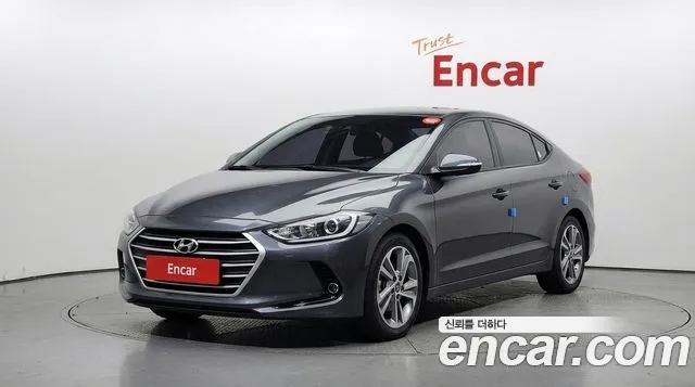 Hyundai AVANTE 2018 — photo 1