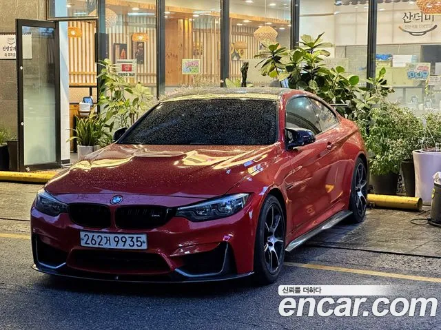 BMW M4 2018 — photo 1