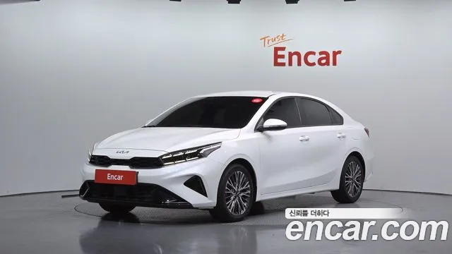 Kia K3 2022 — photo 1