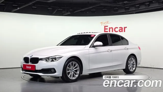 BMW 3-Series 2017 — photo 1