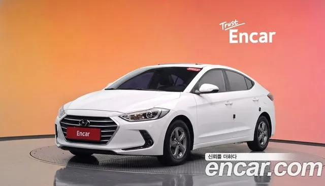 Hyundai AVANTE 2016 — photo 1