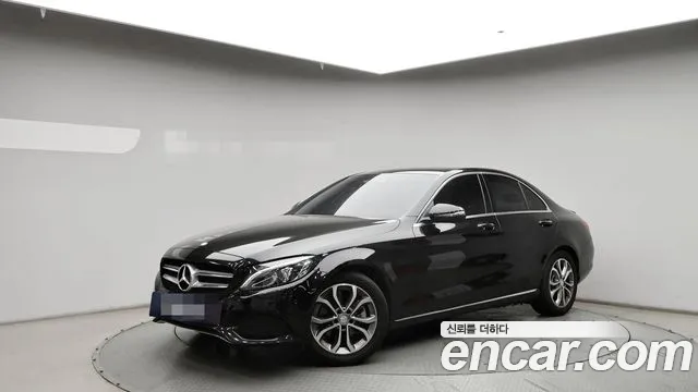 Mercedes-Benz C-Class 2017 — photo 1