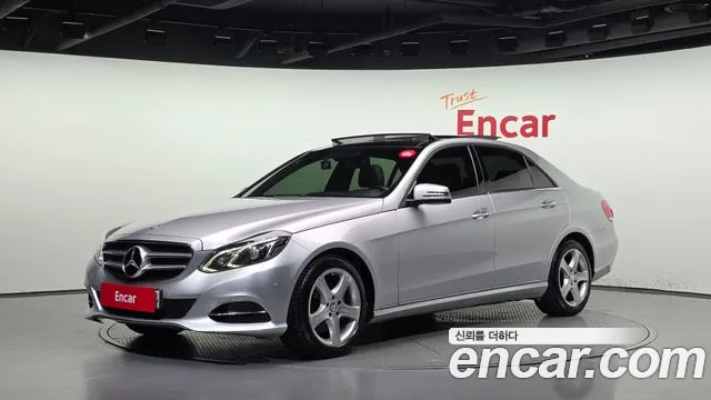 Mercedes-Benz E-Class 2014 — photo 1