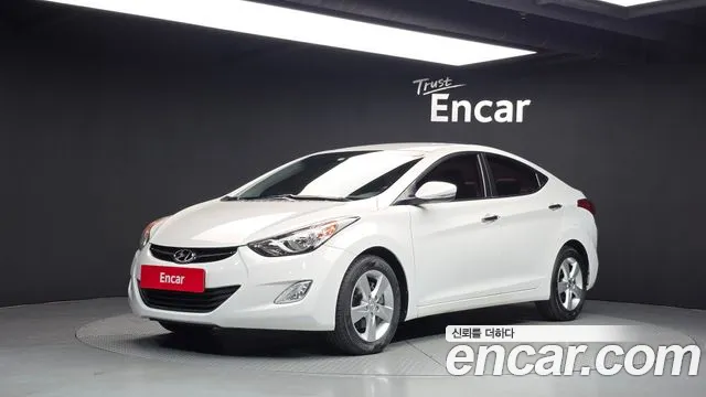 Hyundai AVANTE 2011 — photo 1