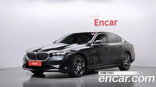 BMW i5 2025 — photo 1