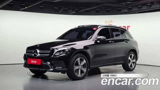 Mercedes-Benz GLC-Class 2016 — photo 1
