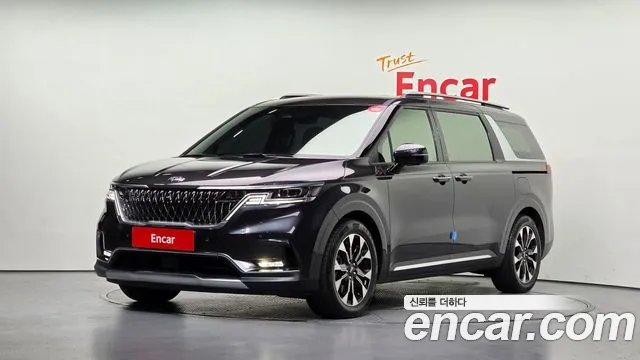 Kia Canival 2021 — photo 1