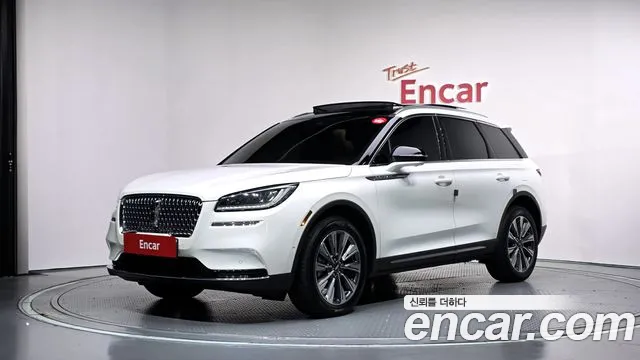 Lincoln Corsair 2022 — photo 1