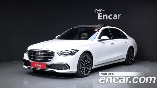 Mercedes-Benz S-Class 2024 — photo 1