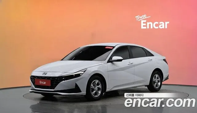 Hyundai AVANTE 2021 — photo 1