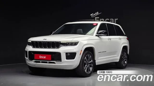 Jeep Cherokee 2023 — photo 1
