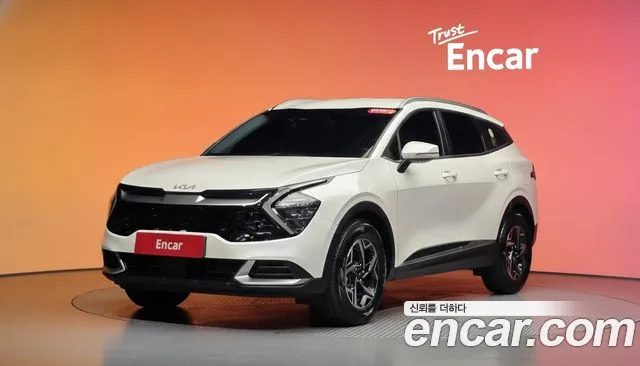 Kia Sportage 2022 — photo 1