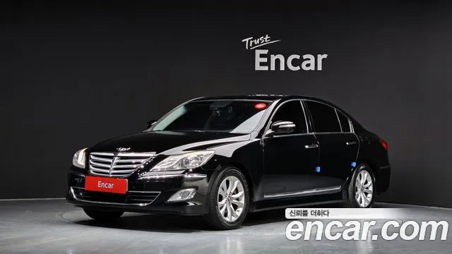 Hyundai Genesis 2012 — photo 1