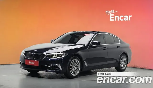 BMW 5-Series 2020 — photo 1