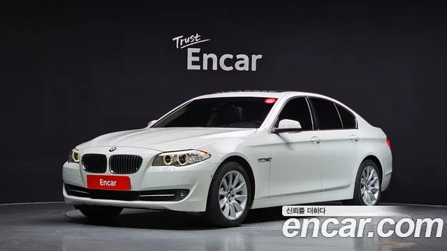 BMW 5-Series 2013 — photo 1