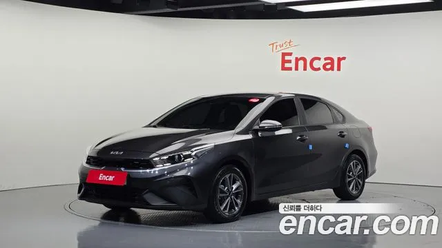 Kia K3 2023 — photo 1