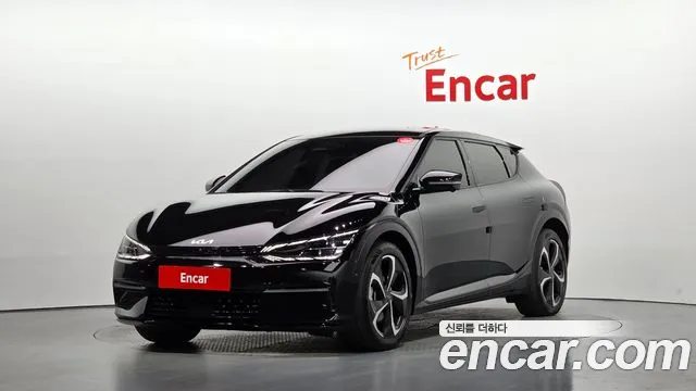 Kia EV6 2022 — photo 1