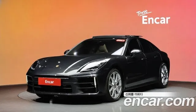 Porsche Panamera 2025 — photo 1