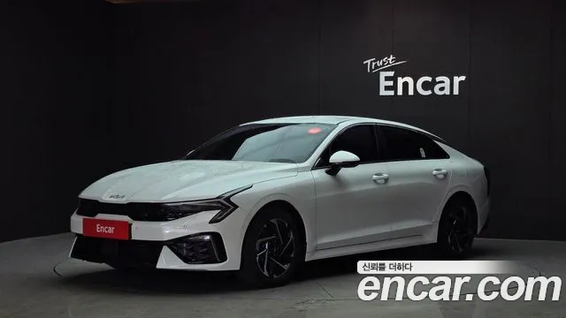 Kia K5 2024 — photo 1