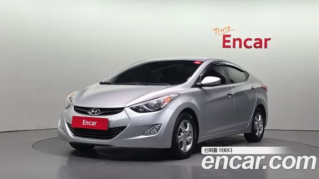 Hyundai AVANTE 2012 — photo 1
