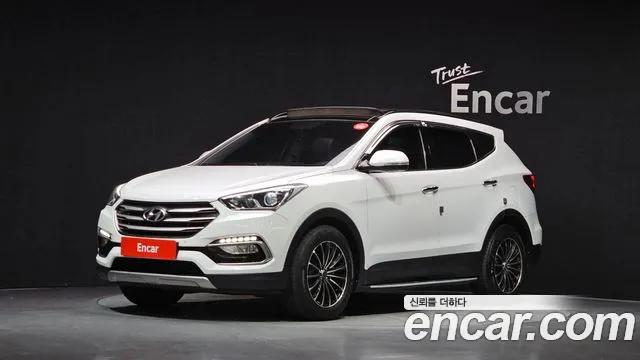 Hyundai Santafe 2017 — photo 1