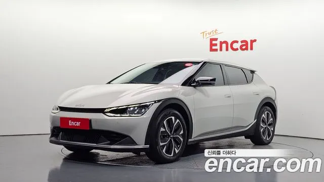 Kia EV6 2023 — photo 1