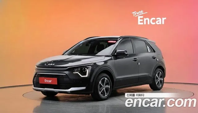 Kia Niro 2022 — photo 1