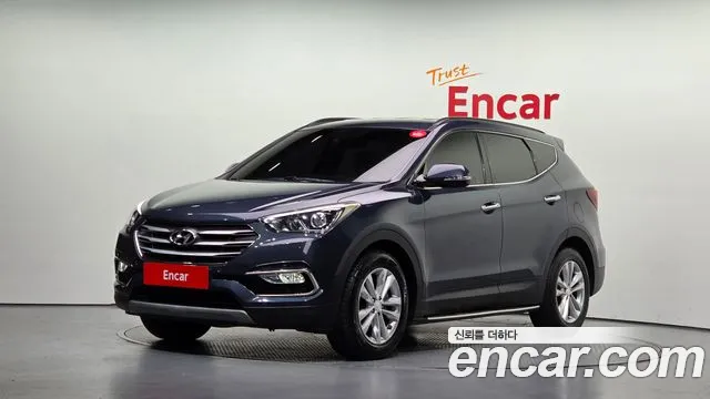 Hyundai Santafe 2018 — photo 1