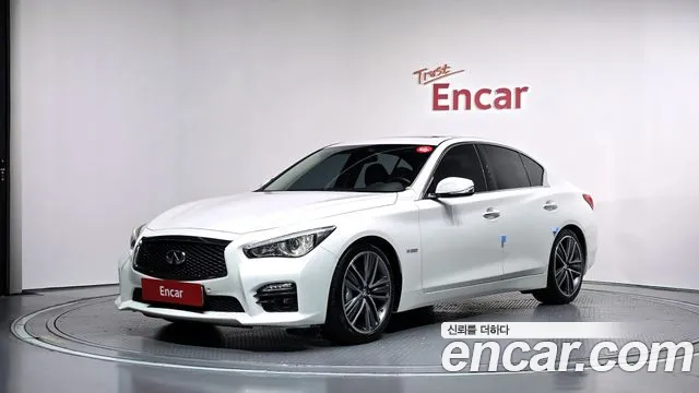 Infiniti Q50 2015 — photo 1