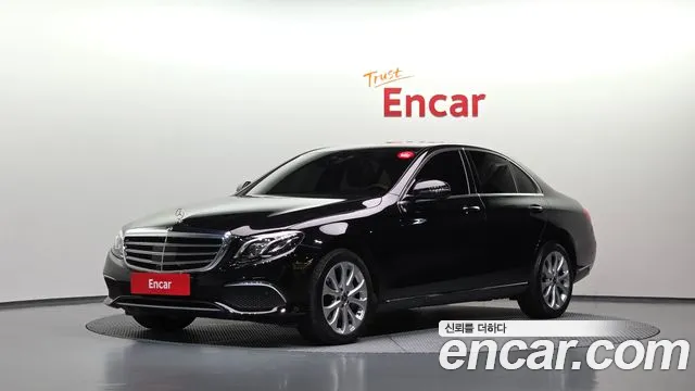 Mercedes-Benz E-Class 2020 — photo 1