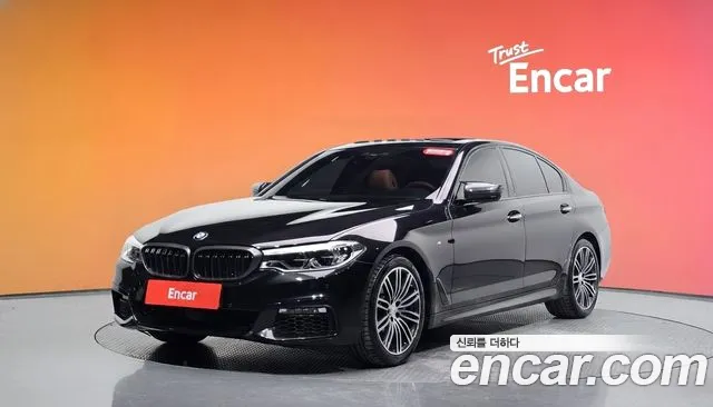 BMW 5-Series 2017 — photo 1
