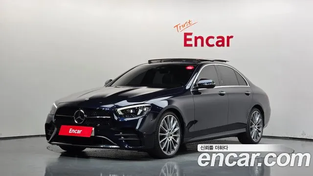 Mercedes-Benz E-Class 2022 — photo 1