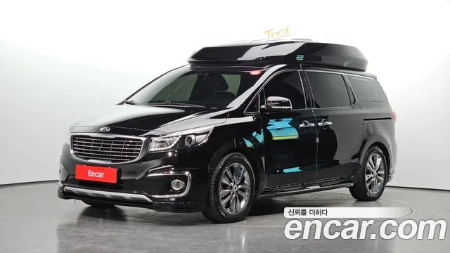 Kia Canival 2018 — photo 1
