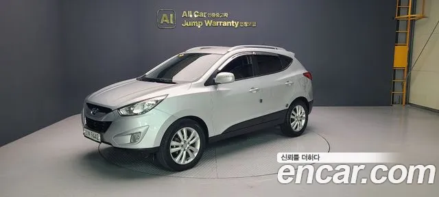 Hyundai Tucson 2011 — photo 1