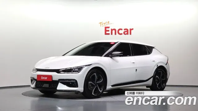 Kia EV6 2022 — photo 1