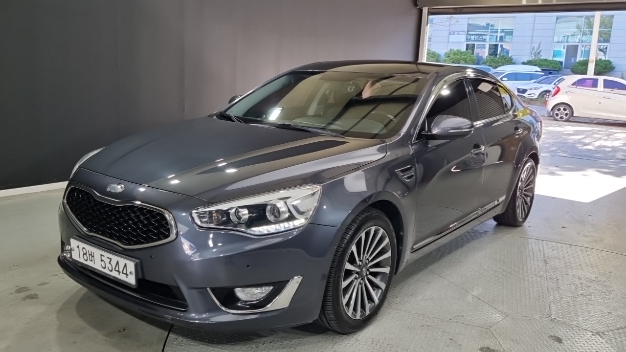 Kia K7 2014 — photo 1