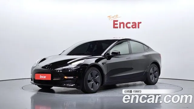 Tesla Model 3 2022 — photo 1