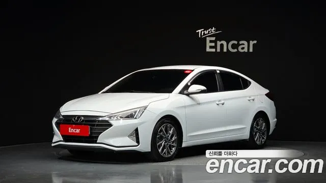 Hyundai AVANTE 2019 — photo 1
