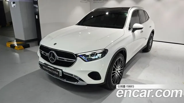 Mercedes-Benz GLC-Class 2026 — photo 1