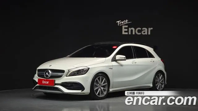 Mercedes-Benz A-Class 2017 — photo 1