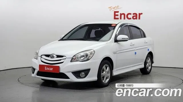 Hyundai Verna 2010 — photo 1