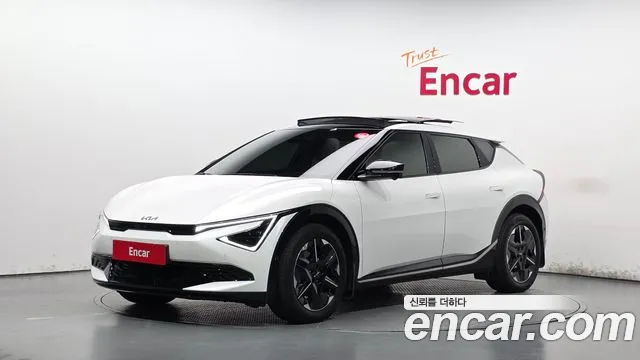 Kia EV6 2026 — photo 1