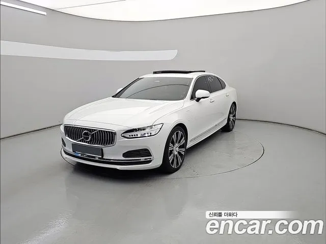Volvo S90 2023 — photo 1